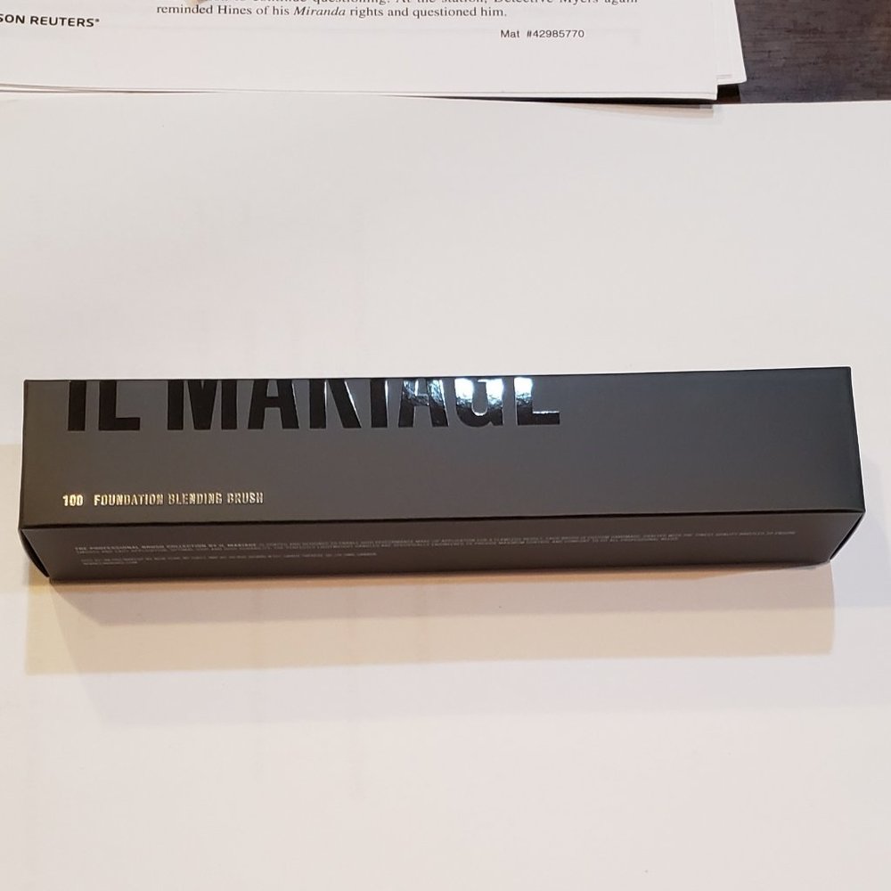 Il Makiage FOUNDATION BLENDING BRUSH #100 Full Size Brand New in Box NIB
